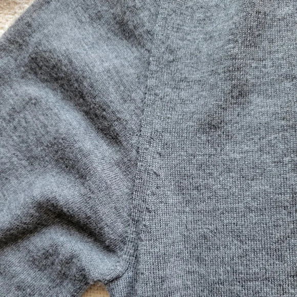 J.Lindeberg Grey V- Neck wool Long-sleeved Sweater - Picture 3 of 13